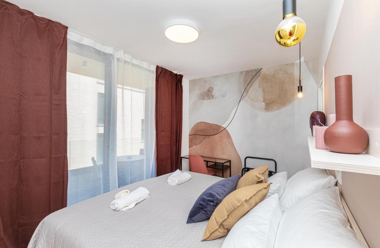 Sunny Lol Port Apartments In The City Centre 杜布罗夫尼克 外观 照片
