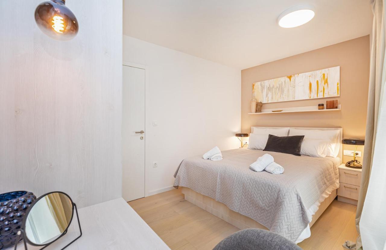 Sunny Lol Port Apartments In The City Centre 杜布罗夫尼克 外观 照片